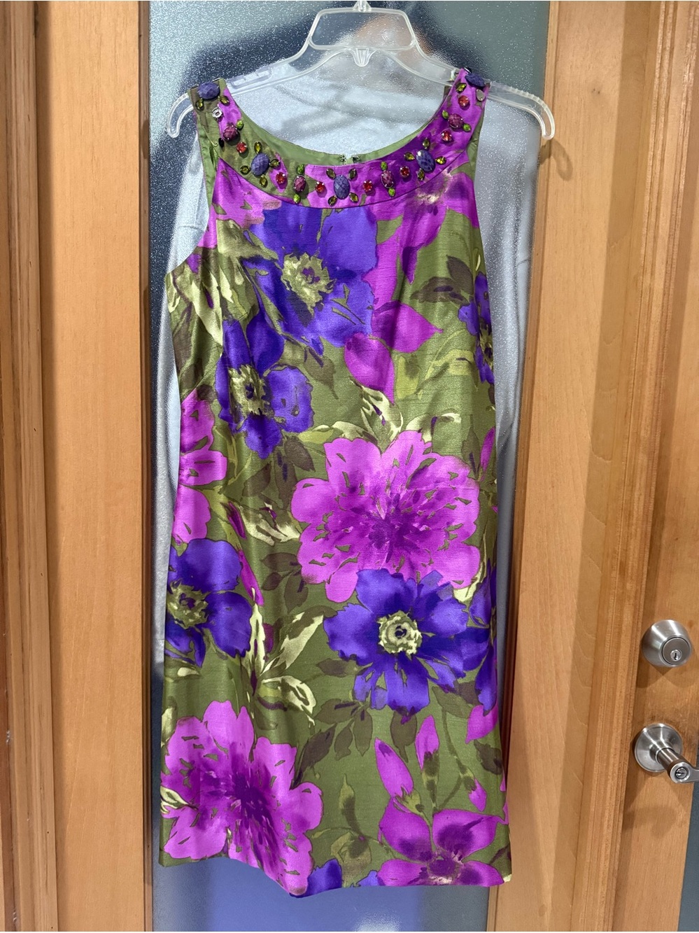 Jessica Howard Floral Beaded Neck Shift Dress in Purple & Olive Green  - Size 8